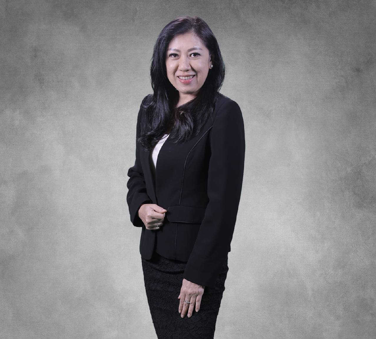 Ellina Tan